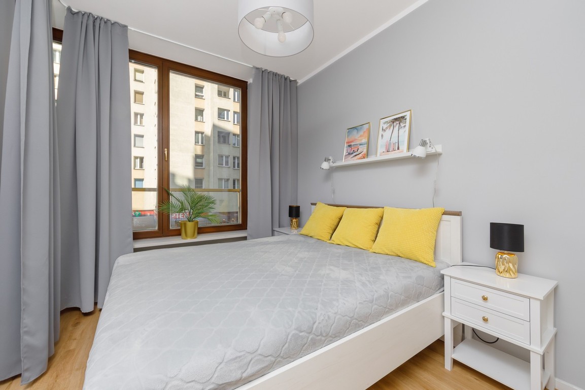 Apartamenty Ogrodowa | loggia| Warszawa Wola – pohled 4