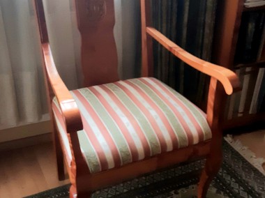 Fotel w stylu francuskim z podnóżkiem-1