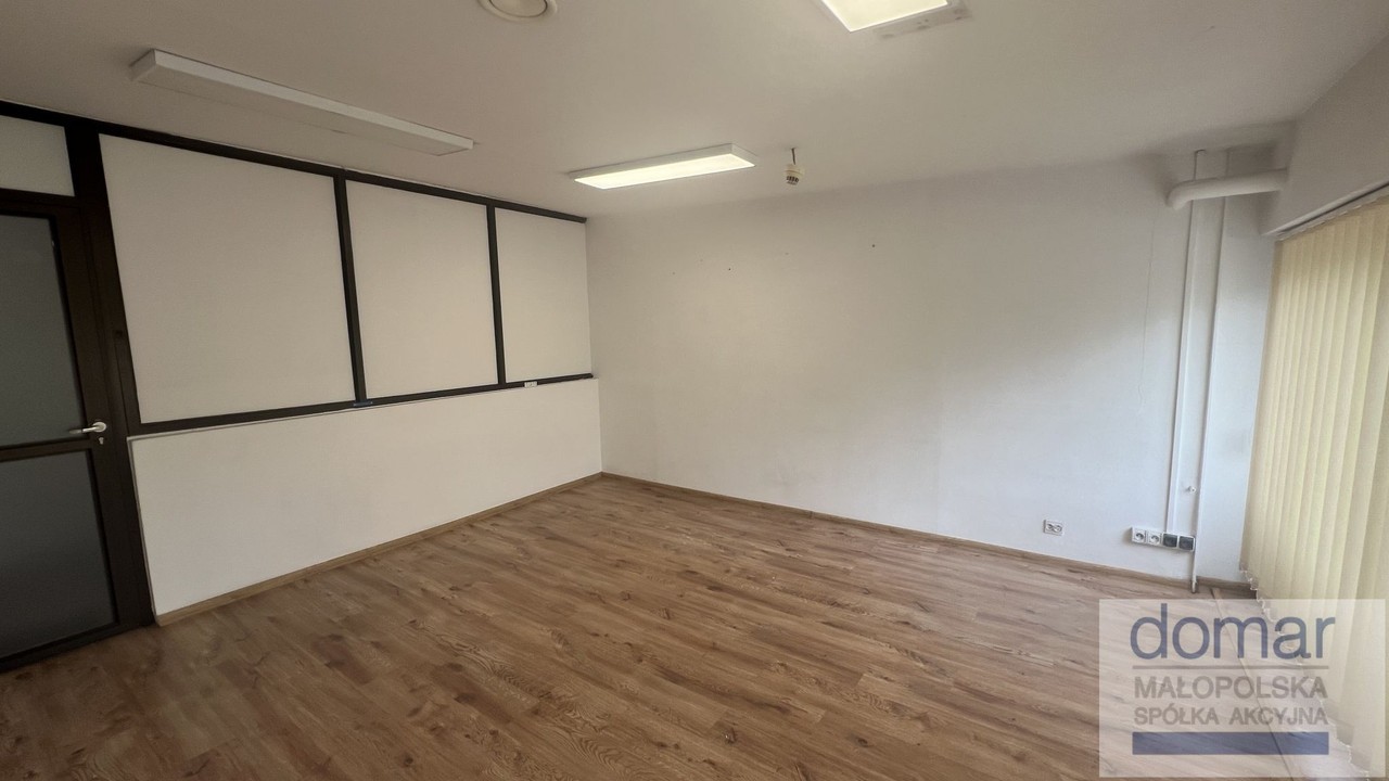Wynajmę lokal 19,50 m², ul. Centralna, bezpośrednio! - Widok 3