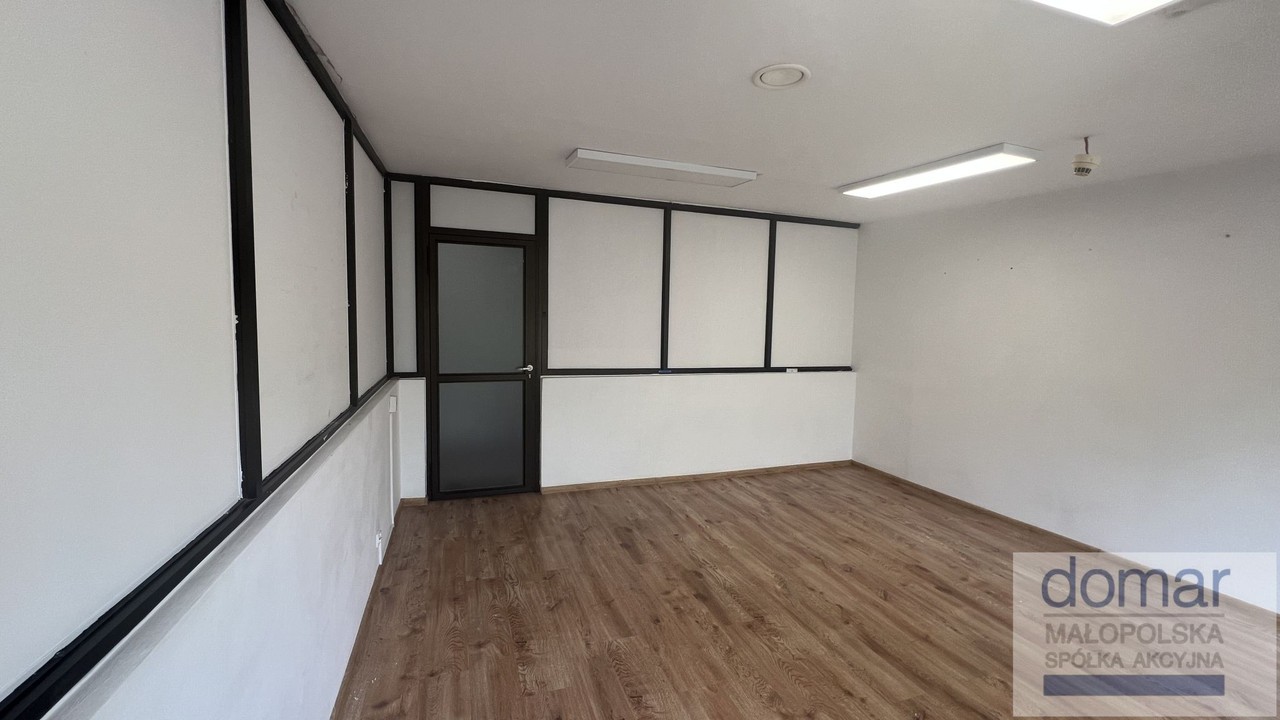 Wynajmę lokal 19,50 m², ul. Centralna, bezpośrednio! - Widok 4