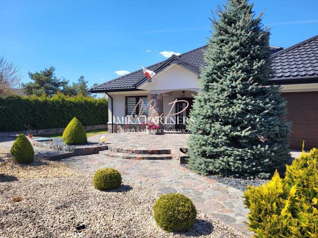 Dom 180 m², 3 sypialnie, garaż 2-stan.