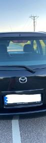 Samochód Mazda 2-4