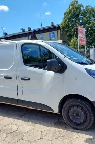 Renault Trafic-2