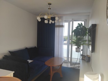 3-pokojowy apartament z balkonem po remoncie-1