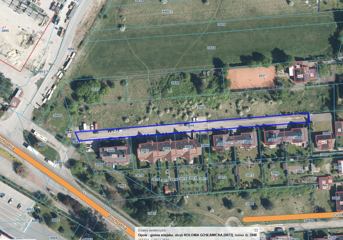 działka lub grunt na sprzedaż