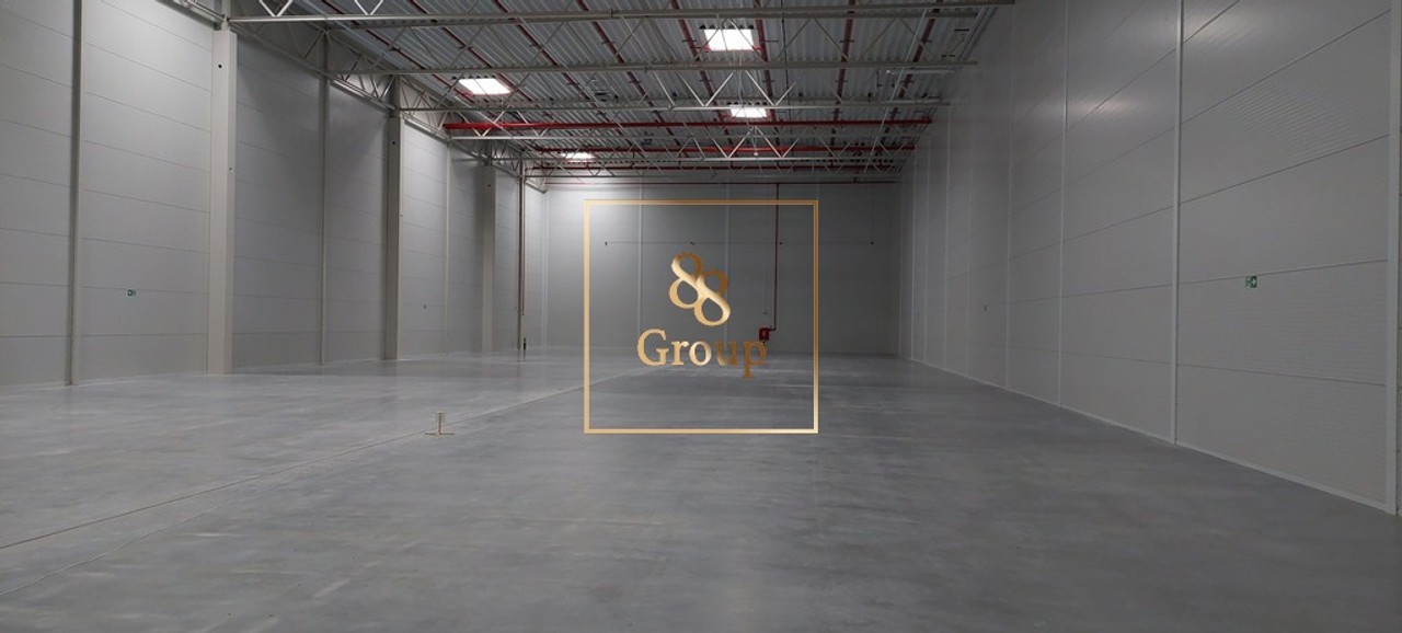 Do wynajęcia magazyn 2300 m² w Ożarowie – pohled 2