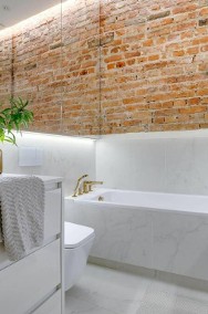 <p>Eleganckie mieszkanie w kamienicy, 3 pokoje</p>-2