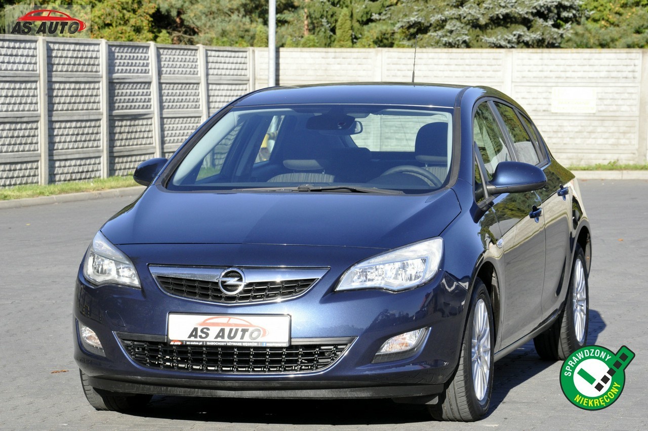 Opel Astra J 1,6i 115KM Enjoy/Klima/Tempomat/Alufelgi/Serwis/Model2011