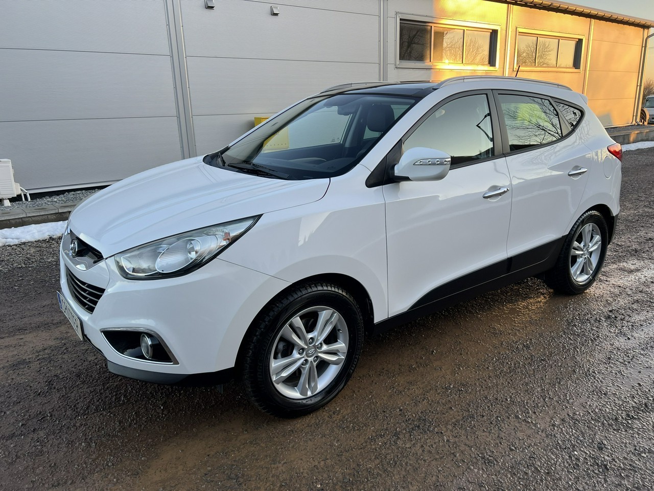 Hyundai ix35 Śliczny NAVI 3D Kamera Solar-Dach PREMIUM 4WD