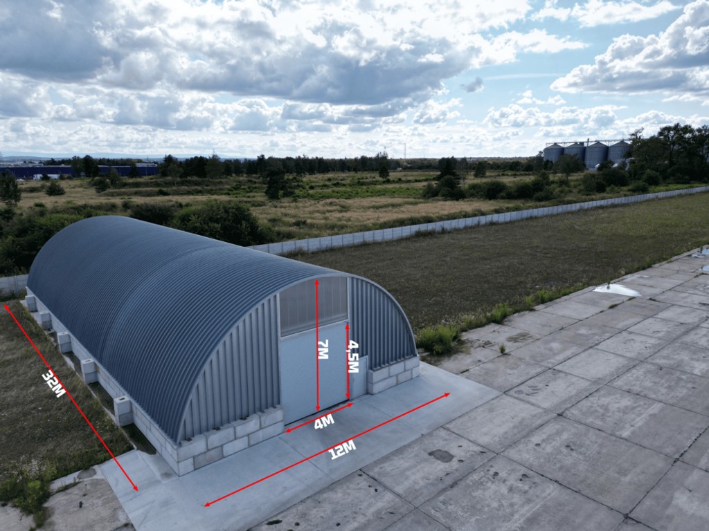 Wybetonowana, ogrodzona, oświetlona działka wraz z halą 384 m² tuż przy A4 – pohled 6