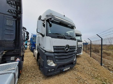 Mercedes-Benz Actros-1