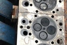 Massey Ferguson 7485 - Głowica Cylindrów