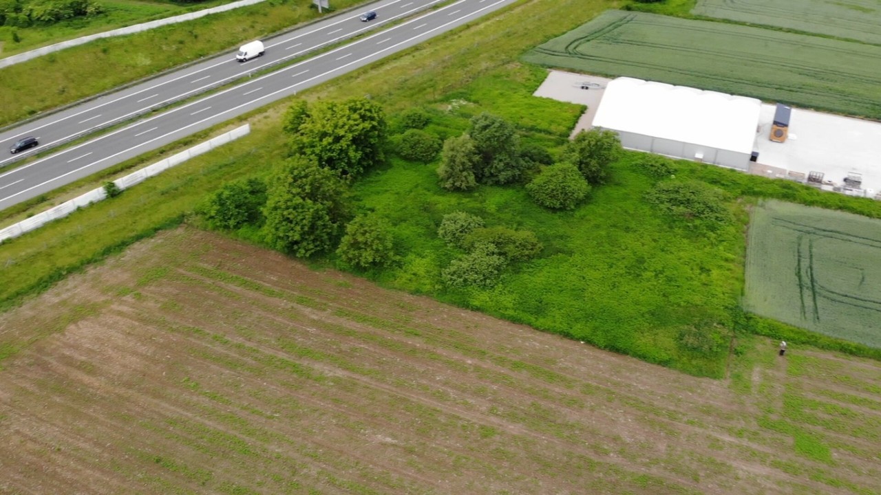Działka usługowa | 749 m² | przy węźle A4 - Widok 2