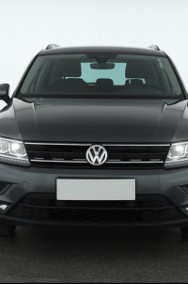 Volkswagen Tiguan , Salon Polska, Serwis ASO, DSG, Navi, Klimatronic, Tempomat,-2