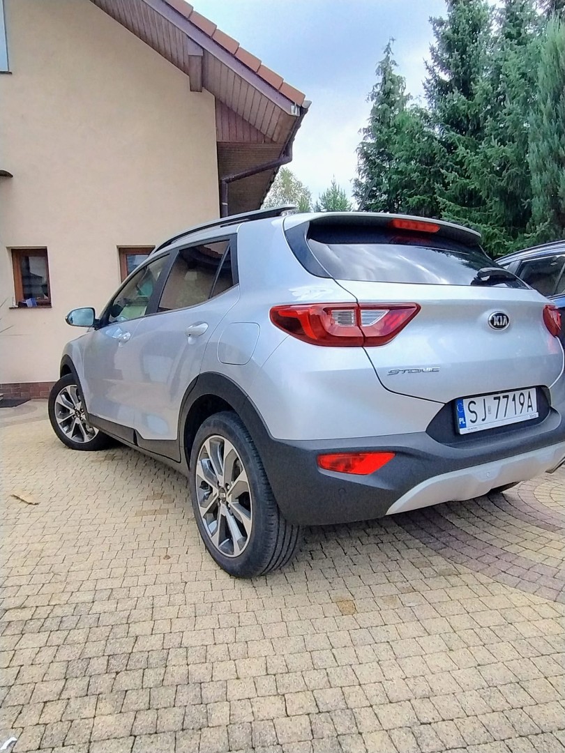 Kia Stonic 1.4 L plus winter plus style