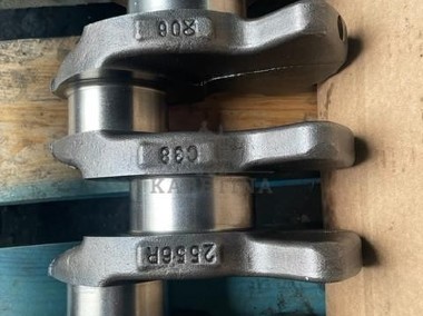 DEUTZ TCD2013L064V - Wał korbowy TCD2013L064V oryginał nominał 04914880-1