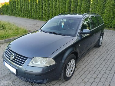 Volkswagen Passat-1