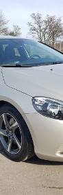 Volvo V40 II 2,0 T2 Benzyna Nawigacja Skóry Zarejestrowany Gwarancja-3