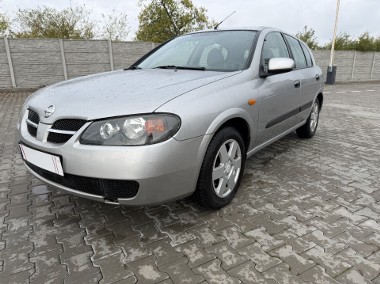 Nissan Almera