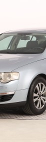 Volkswagen Passat B6 , Klimatronic, Tempomat, Parktronic, Podgrzewane siedzienia,-3