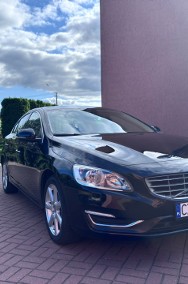 Volvo S60 2.0 T4-2