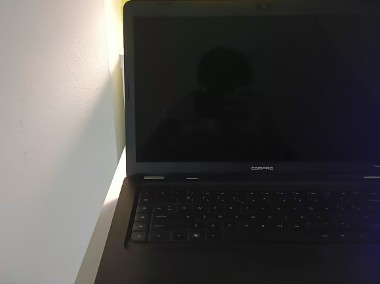 Laptop HP Compaq Presario CQ56-1