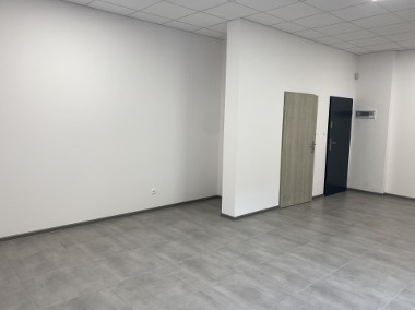 Lokal Handlowy Usługowy 40 m2 Zgierz Centrum okazja-1
