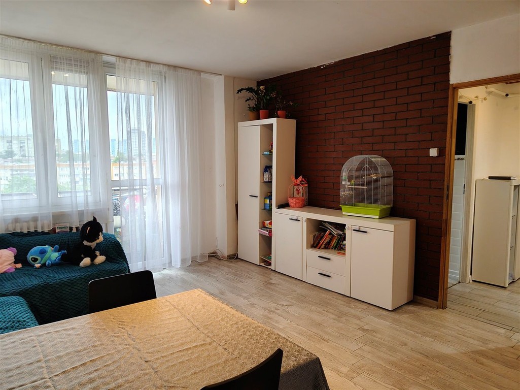 Os H, 3 pokojowe przerobione z dwóch 55,7 m2 6p