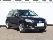 Volkswagen Tiguan , Skóra, Klimatronic, Parktronic, Podgrzewane siedzienia