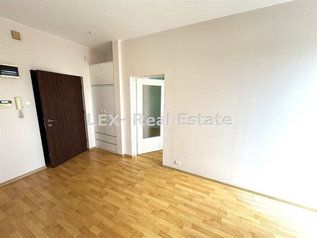 Dwupokojowe mieszkanie 33 m² w centrum Pruszkowa. - Widok 4