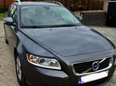 Volvo V50 II-1