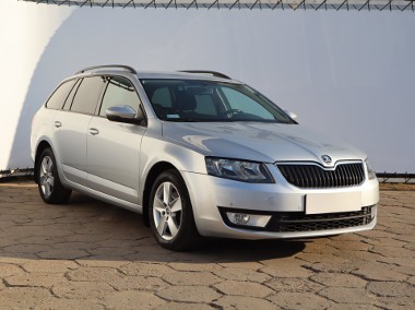 Skoda Octavia III , Salon Polska, Serwis ASO-1