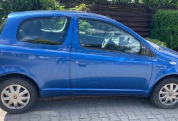 Toyota Yaris I pierwszy właściciel, kupione w salonie, mały przebieg, nowe opony