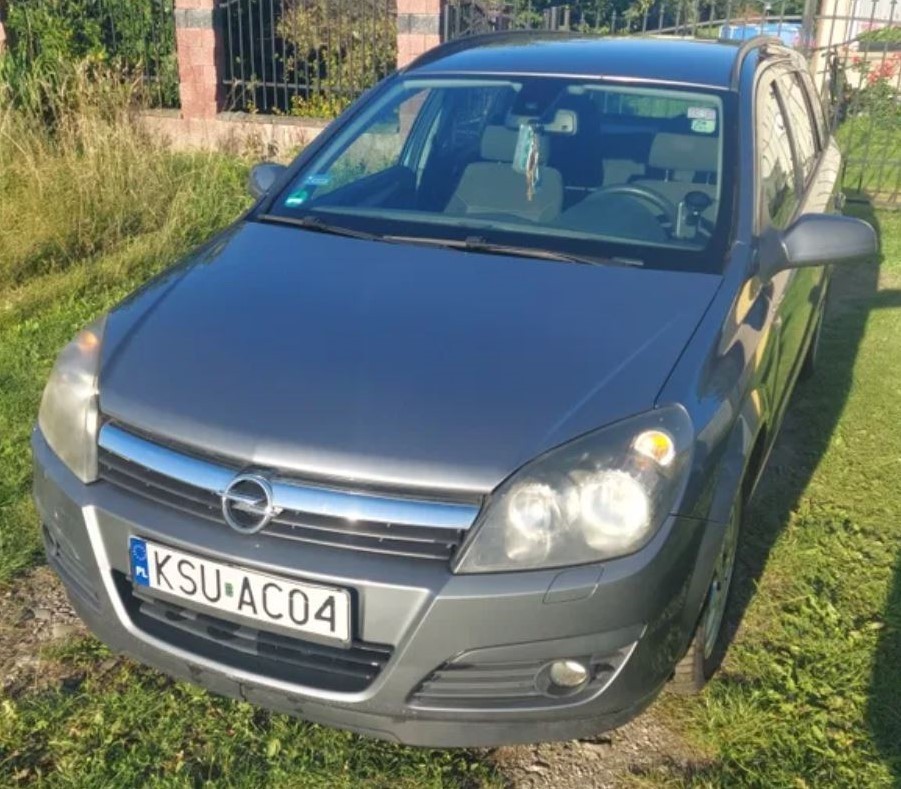 Opel Astra H 1,7 CDTI 101KM Isuzu, wersja Cosmo, Hak,