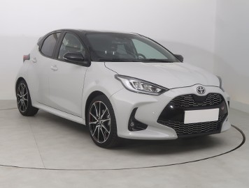 Toyota Yaris IV Salon Polska, Serwis ASO, Automat, Skóra, Navi, Klimatronic,