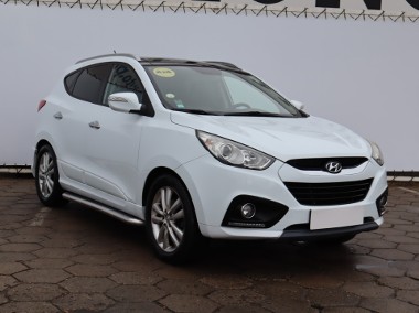 Hyundai ix35 , 184 KM, Automat, Navi, Klimatronic, Tempomat,-1