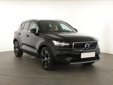 Volvo XC40 , 1. Właściciel, Serwis ASO, Automat, Skóra, Navi,-1