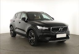 Volvo XC40 , 1. Właściciel, Serwis ASO, Automat, Skóra, Navi,