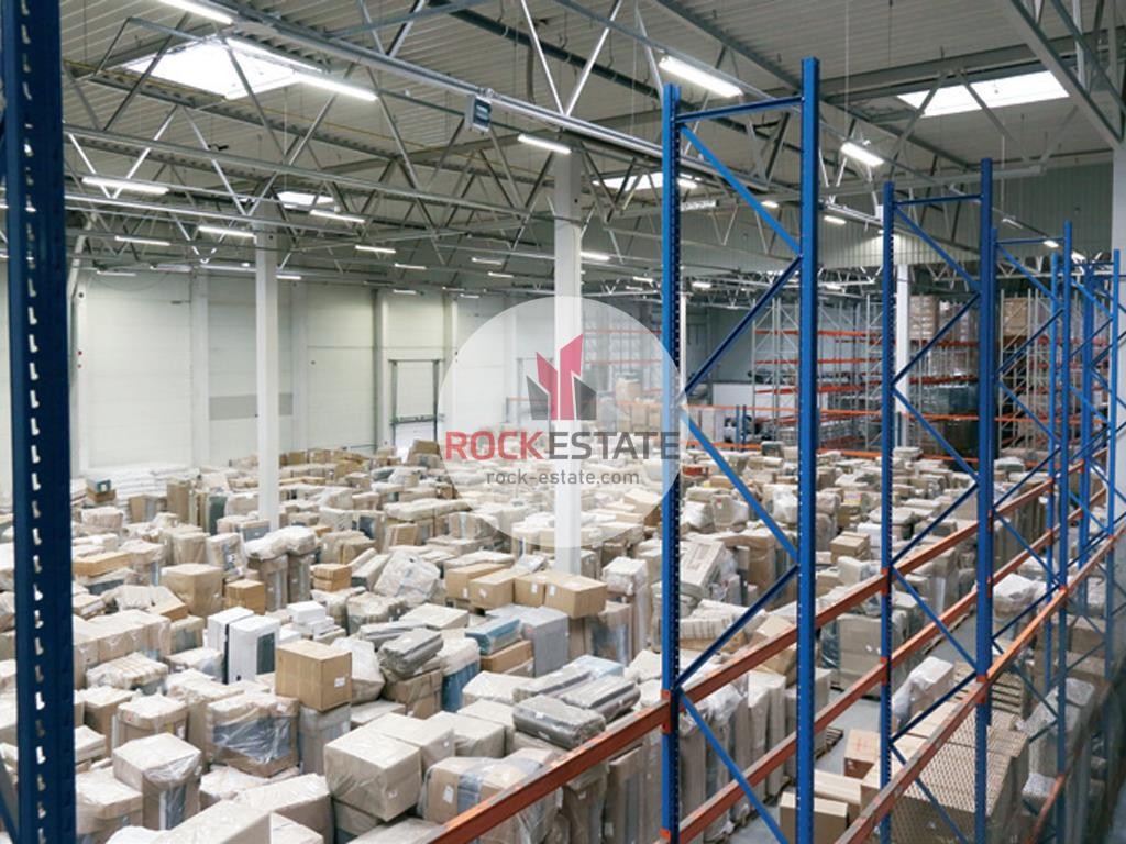 Magazyn produkcyjny 4436 m² od zaraz - More