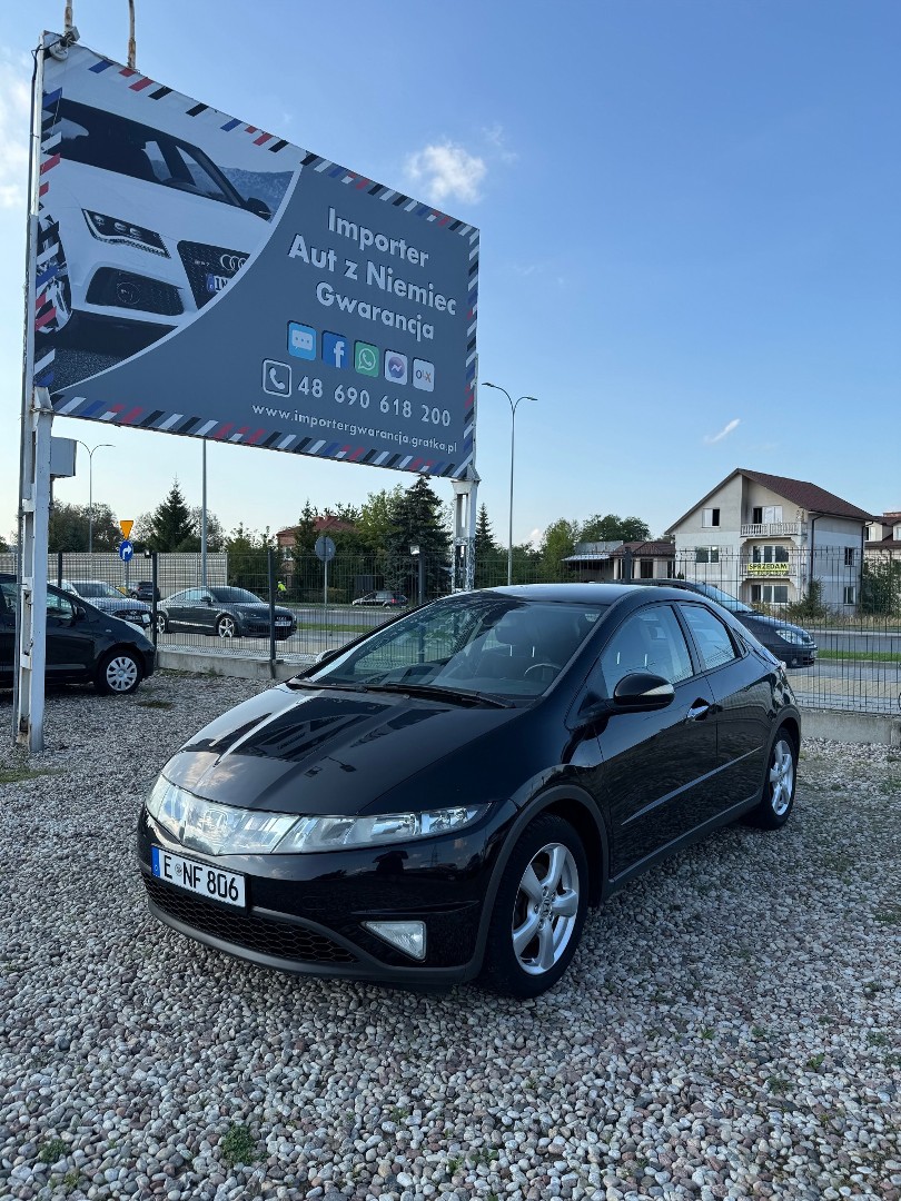 Honda Civic VIII 1.4 benzyna Welurowa Tapicerka