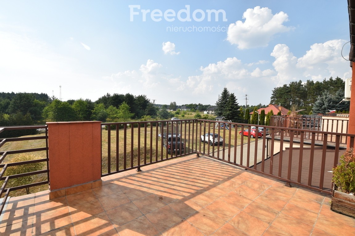Dom z ogrodem na zamkniętym osiedlu | 125 m² – další
