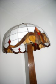 Lampa z abażurem typu Tiffany   -3