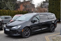 Chrysler Pacifica Chrysler Pacyfica 3.6 291KM LIMITED S 132 tys km LPG GAZ ACC