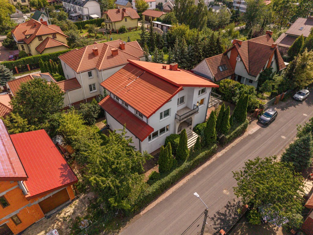 10-room house & single family of 315 m²