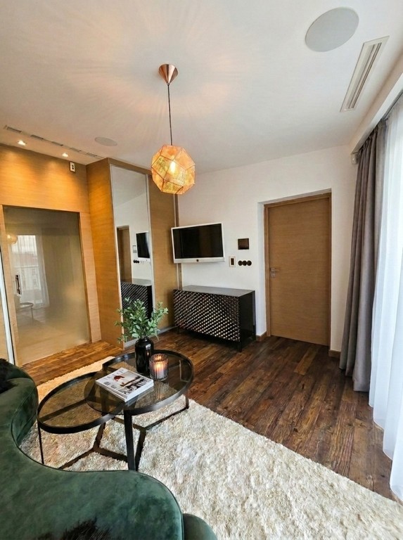 Prestiżowy Apartament 117m² z tarasem i garażem – další