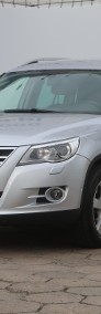 Volkswagen Tiguan , DSG, Xenon, Bi-Xenon, Klimatronic, Tempomat, Parktronic,-3