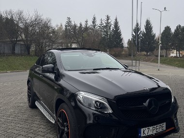 Mercedes-Benz GLE 43 AMG Orange Art Edition-1