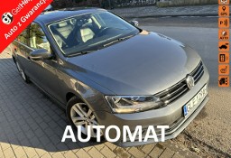 Volkswagen Jetta VI Mocna benzyna, automat ,nawigacja, światła dzienne, Isofix, USB, Aux