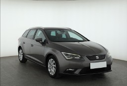 SEAT Leon III , Skóra, Navi, Tempomat, Parktronic, Podgrzewane siedzienia