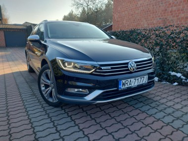 Passat Alltrack-1